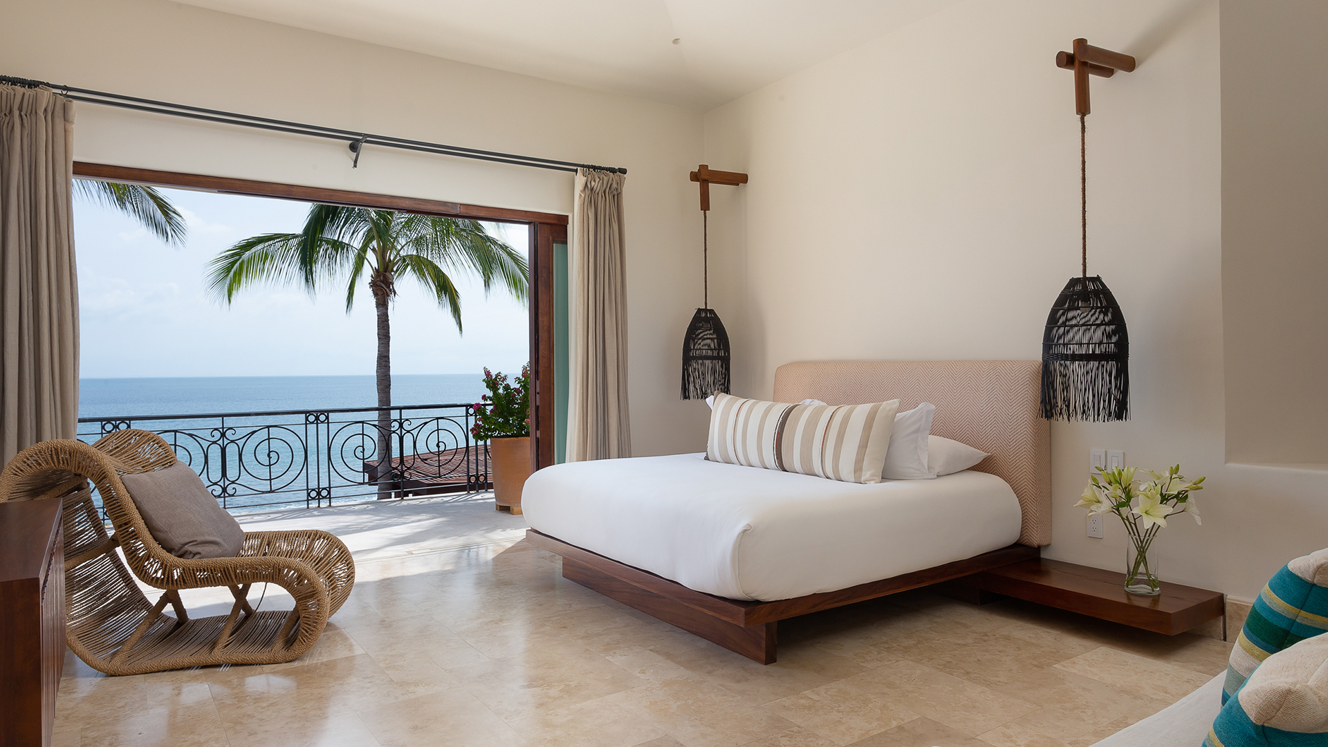 Casa La Vida_Room10