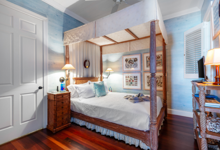 Room7